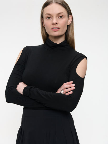 Top P TS01 | Black