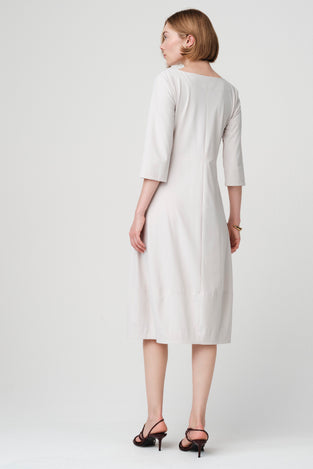 Asola structure tech jersey dress | Sand