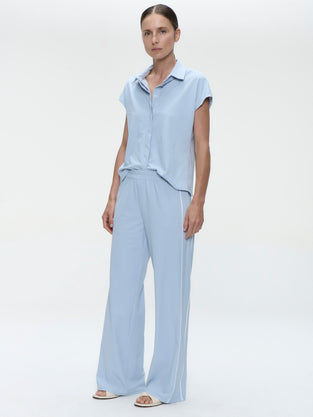 Wilma structure tech jersey blouse | Light Blue