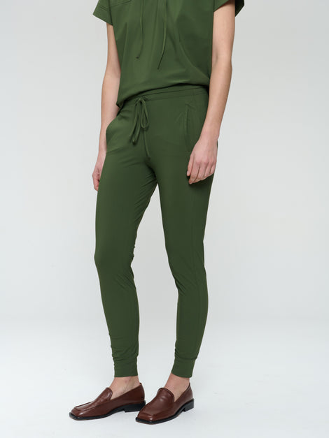 John stretch technical jersey Hose | Oliva green