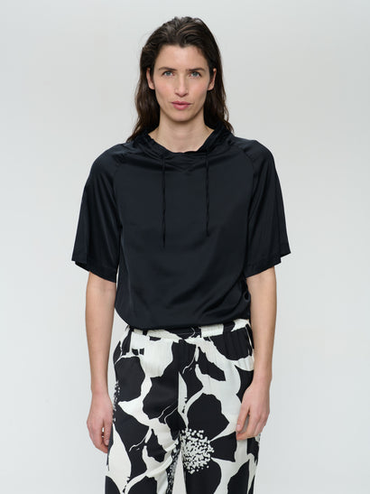 Gia stretch viscose top | Black