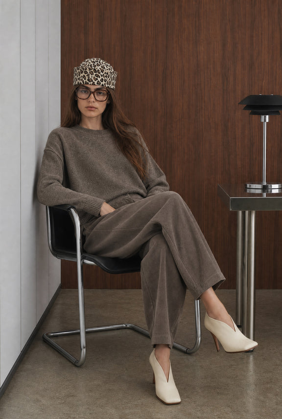 Velvety Wolle blend pullover | Toupe