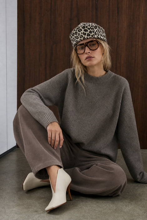 Velvety Wolle blend pullover | Toupe