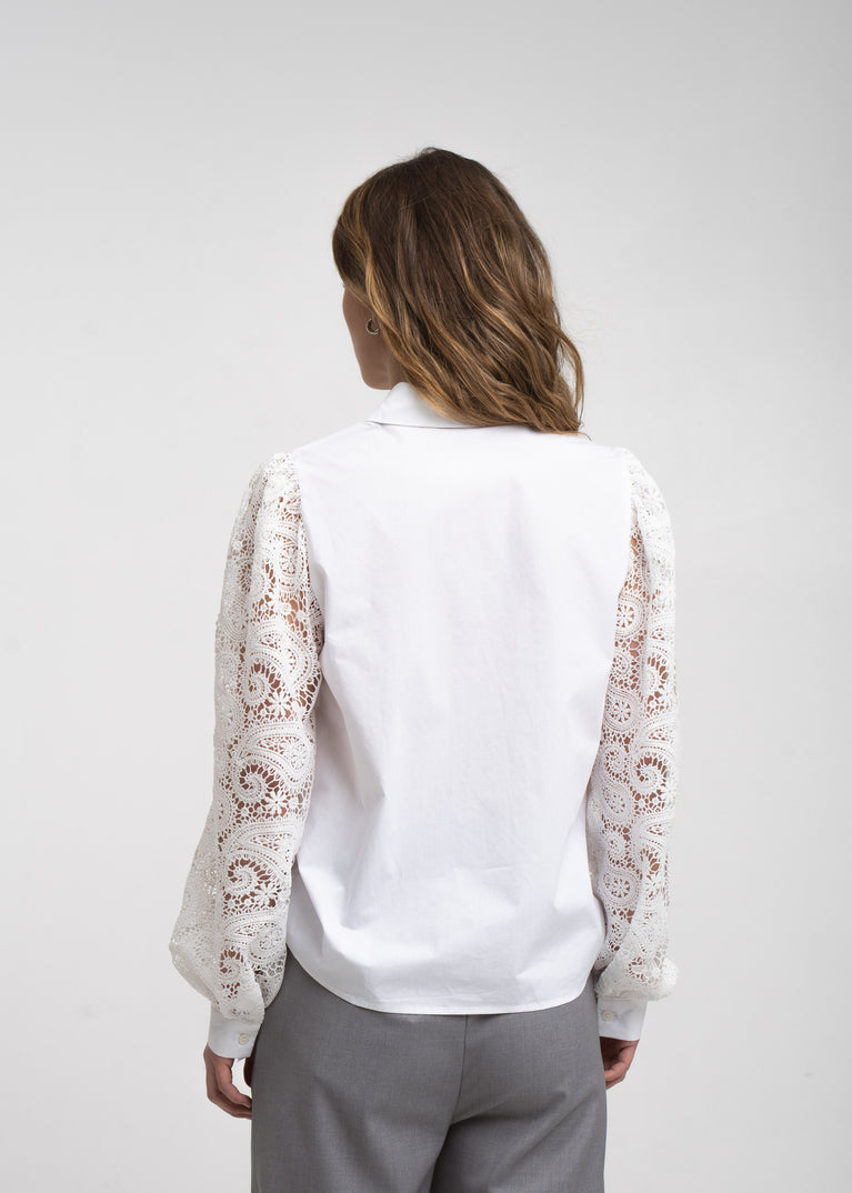 Stery embodery Popeline Bluse | White