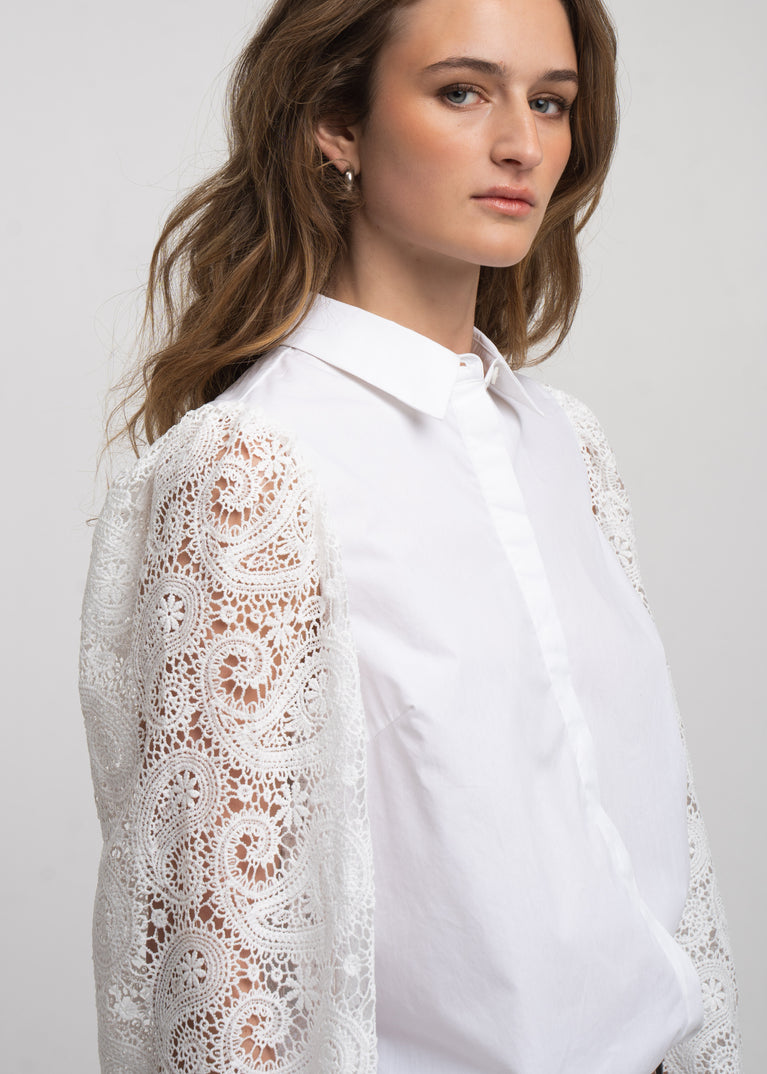 Stery embodery Popeline Bluse | White