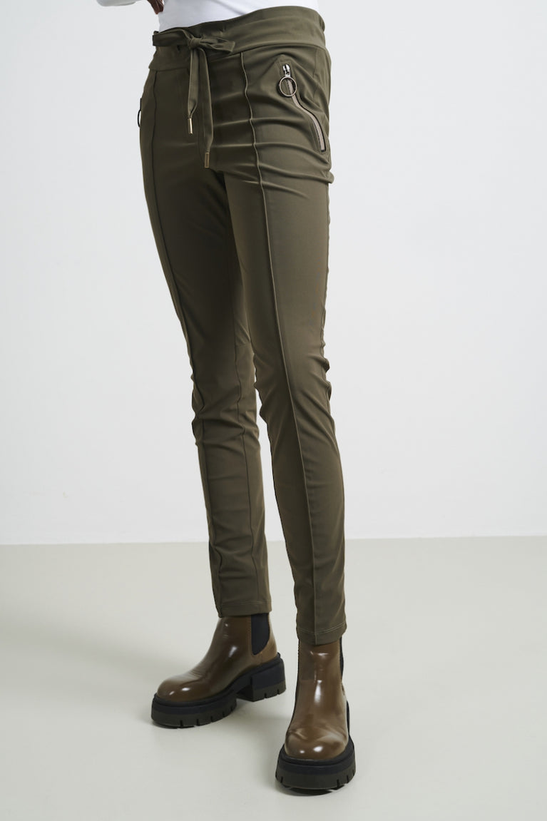 Hose Emma Technical Jersey | Army