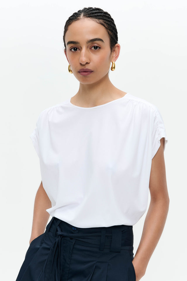 Britta structure technical jersey top | White