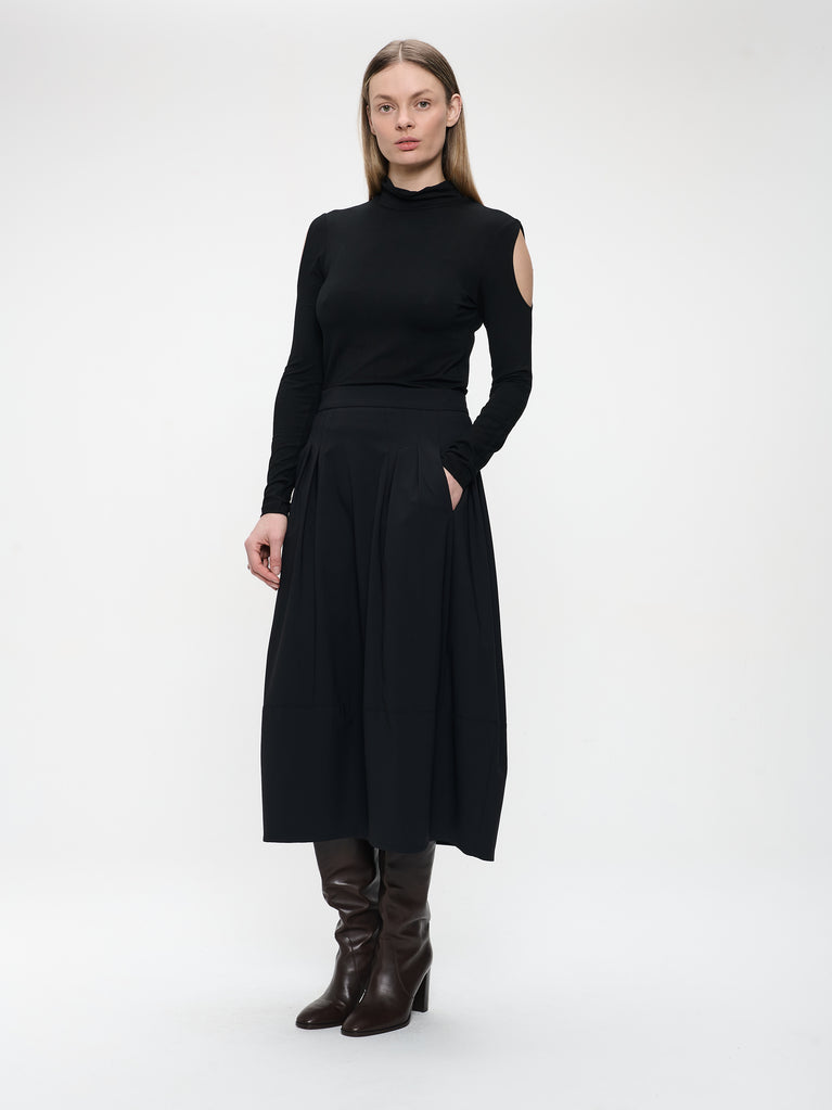 Top P TS01 | Black