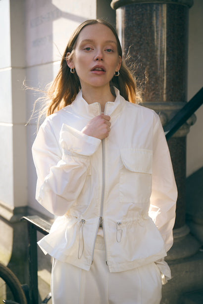 Manola Taftjacke | Cremeweiß