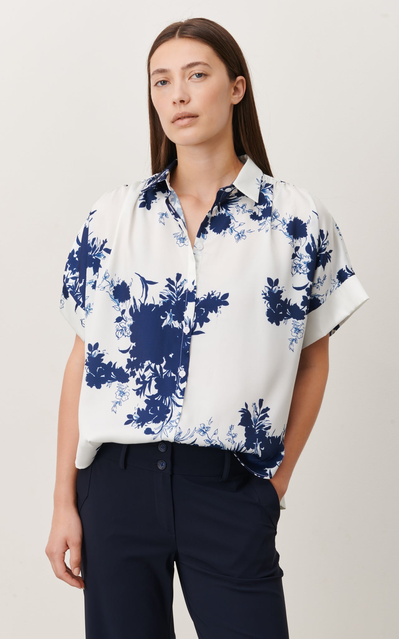 Romi Blouse | White Blue