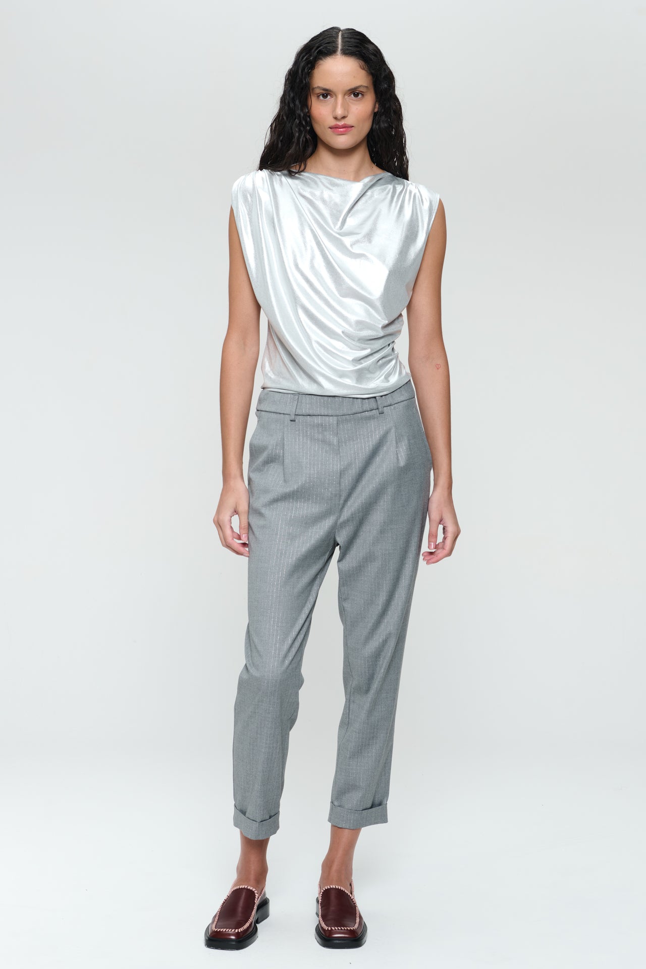 Nelly silver shine foil top | Silver