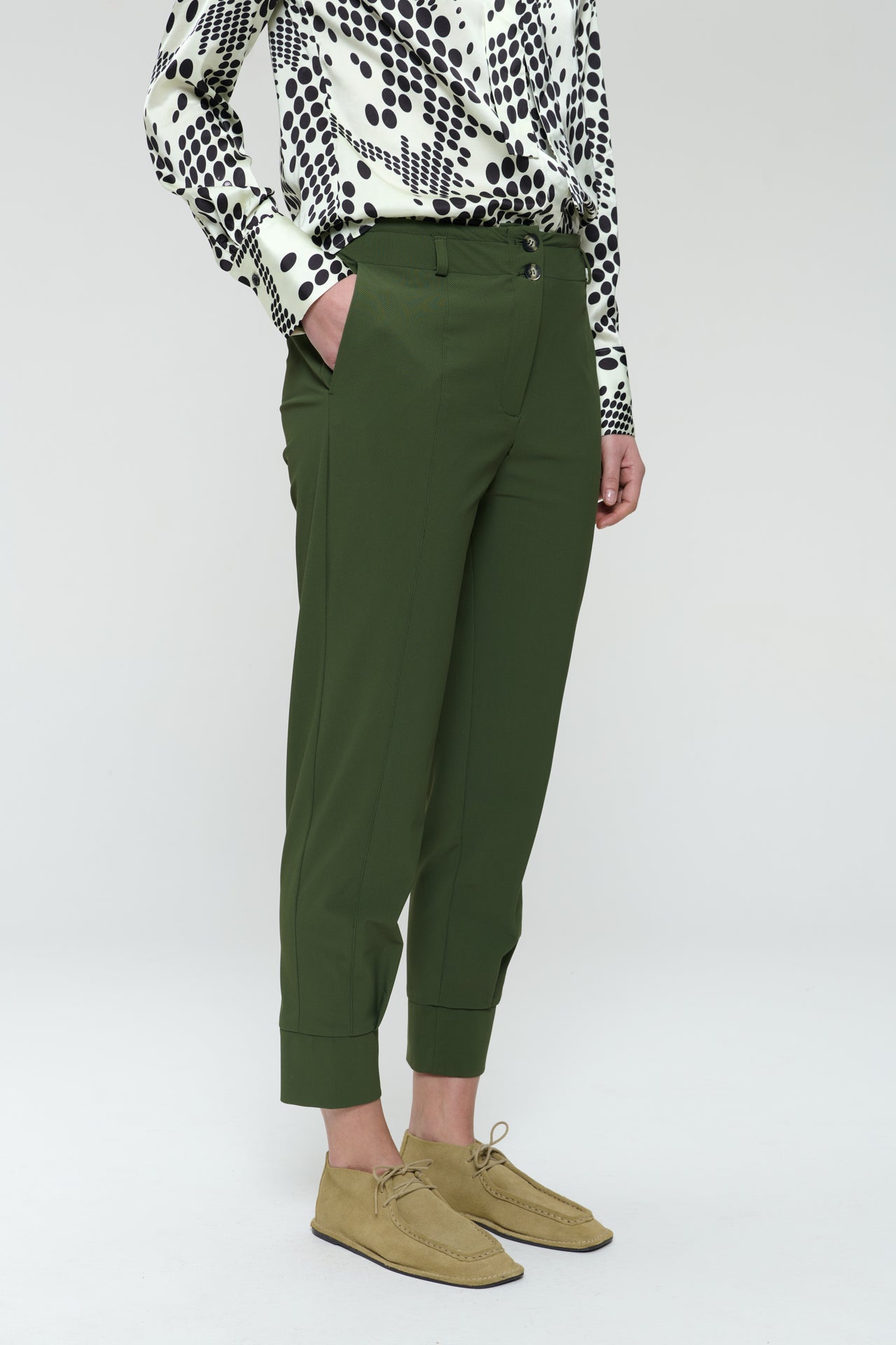 Delia structure technical jersey pants | Oliva green