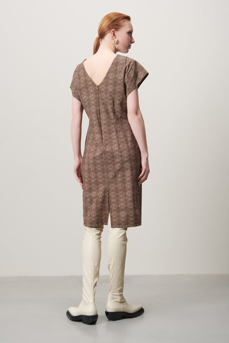 Domina Dress Technical Jersey | Brown