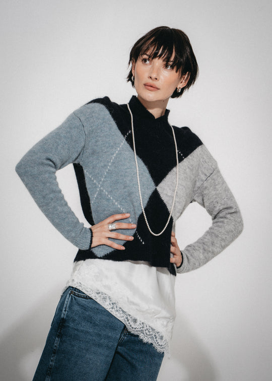 Pullover rhomboid pattern 26556