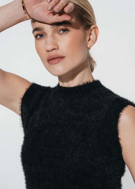 Soft knitted vest 2001