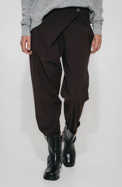 Pantaloni Sossio in tessuto Sensitive Tech | Cioccolato