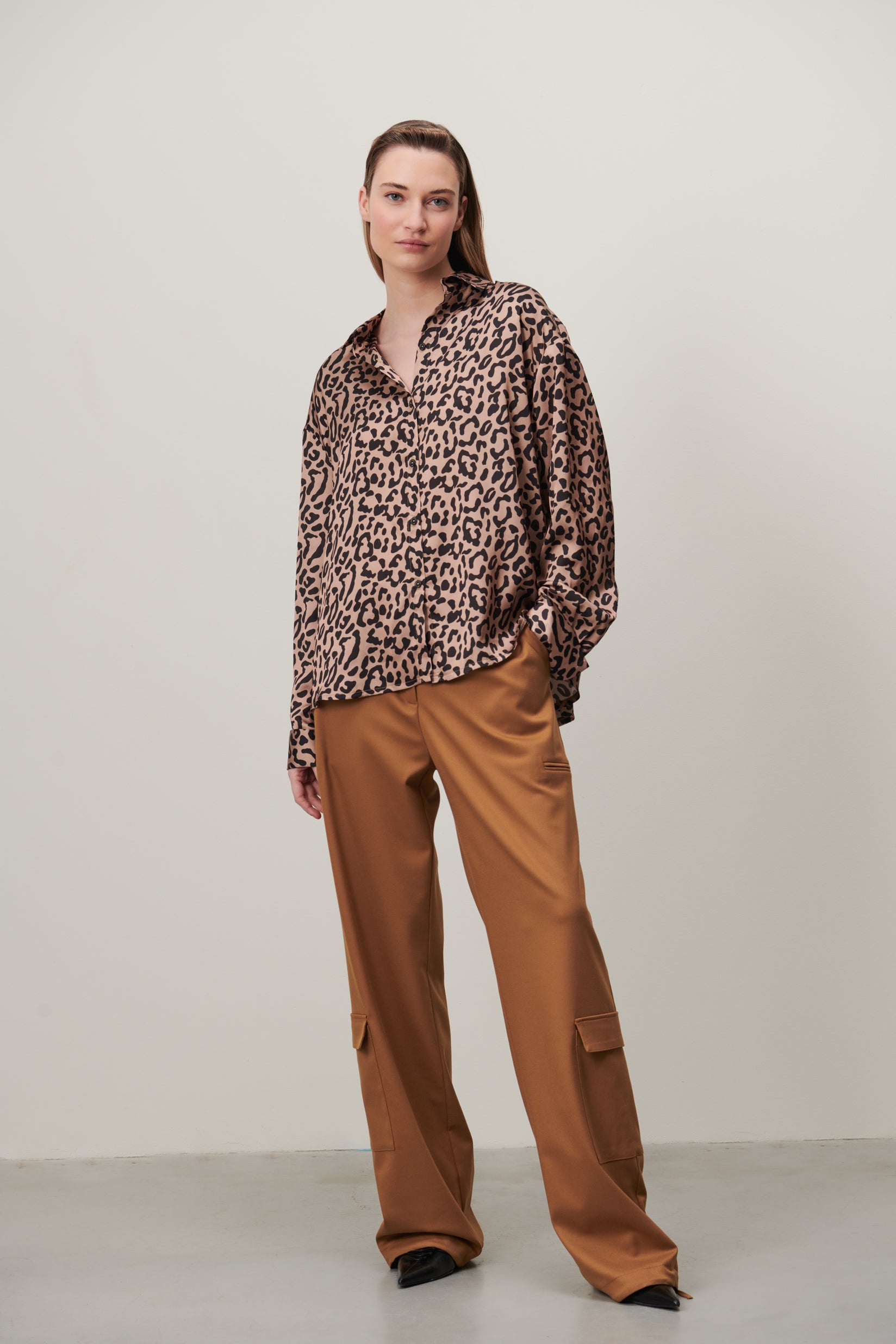Sally Blouse | Black Beige