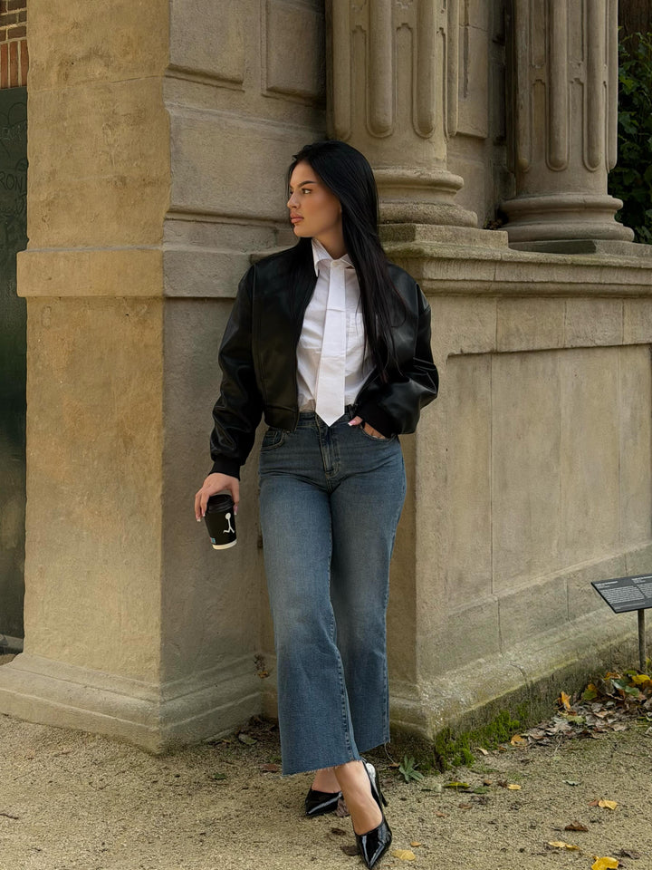 Look by @ari_kmet