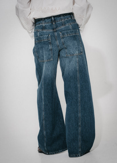 Sassy barrel-jeans i denim | Nattblå