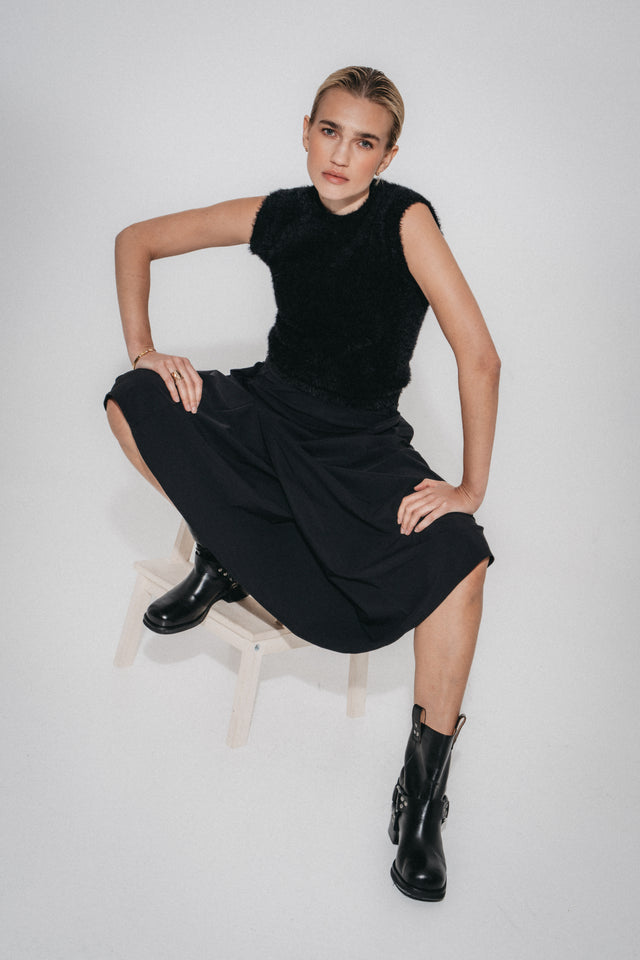 Nicole skirt Sensitive tech fabric | Black